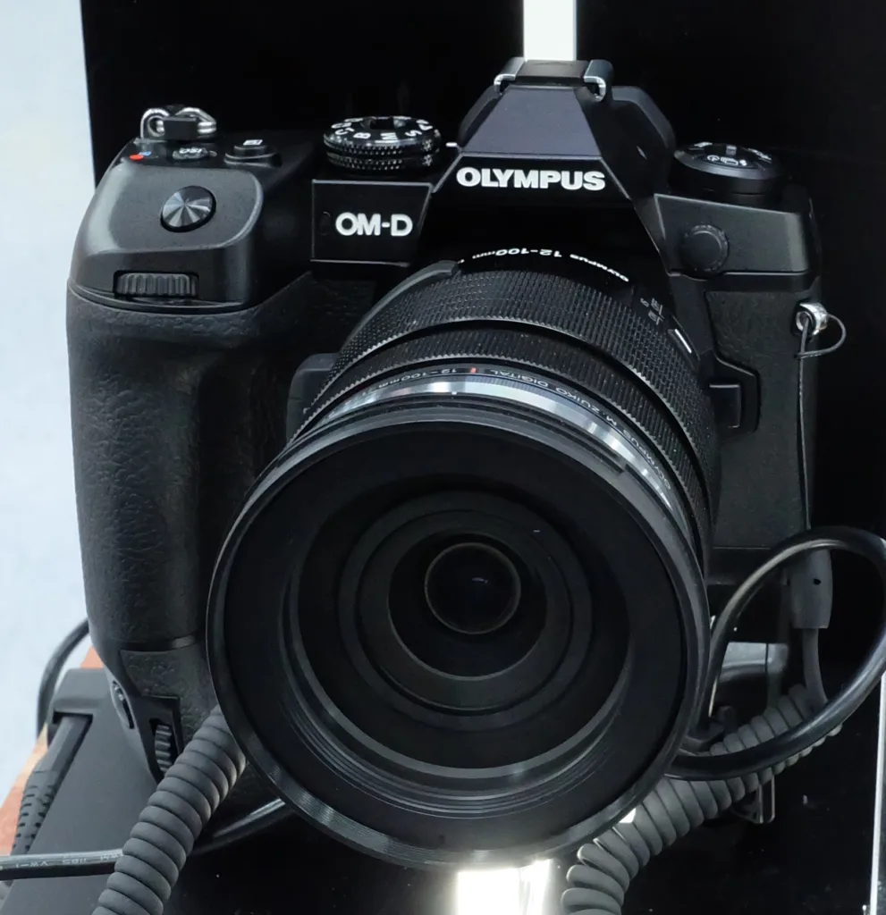 Olympus OM-D E-M1X