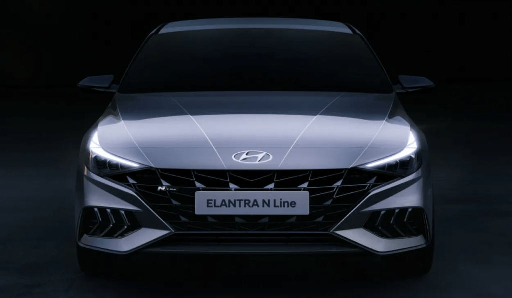 2025 hyundai elantra hybrid specs